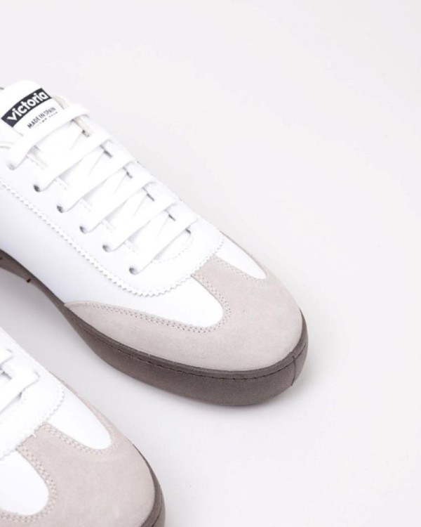 Zapatillas blancas mujer Victoria Berlin
