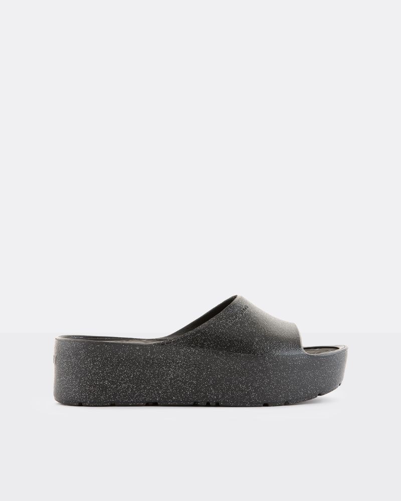 Sandalias con plataforma verdes Mustang para mujer, vibrantes y modernas