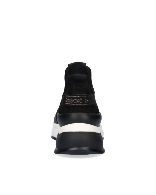 Zapatillas urbanas estilo bajo negro Exe