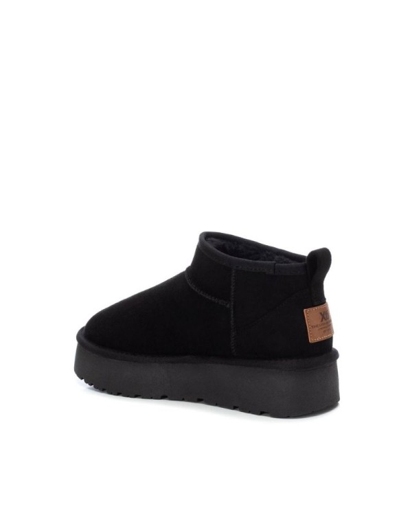 Botas Xti australianas pretas para mulher
