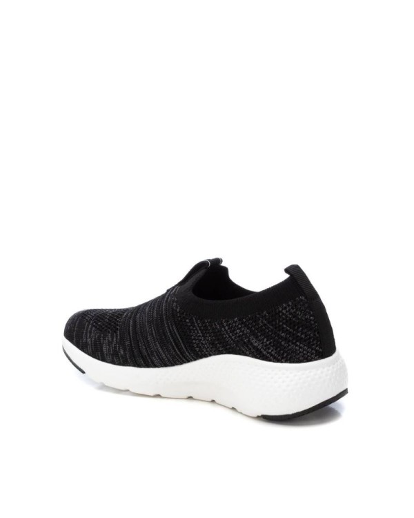 Deportivas bajas negras mujer XTI Black Friday deportivas mujer descuentos