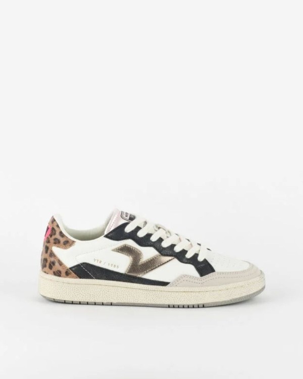 Deportivas bajas blancas de mujer Victoria moda, look casual y moderno
