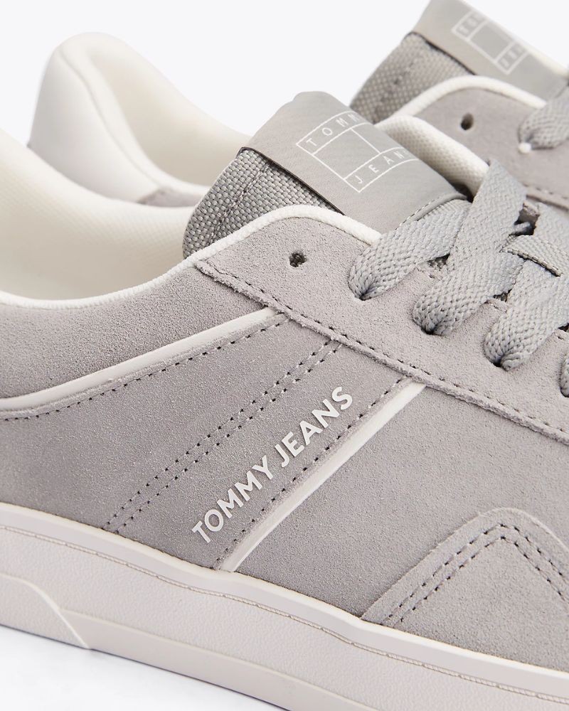  Zapatillas Bajas Hombre TOMMY HILFIGER Gris EM0EM01516