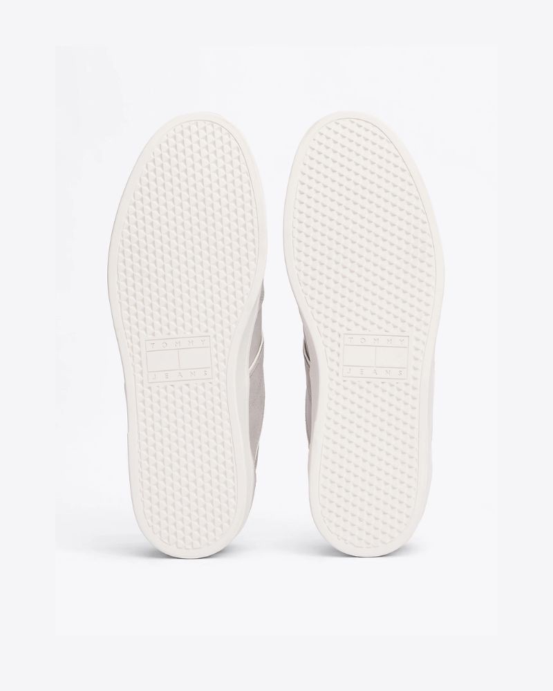  Zapatillas Bajas Hombre TOMMY HILFIGER Gris EM0EM01516