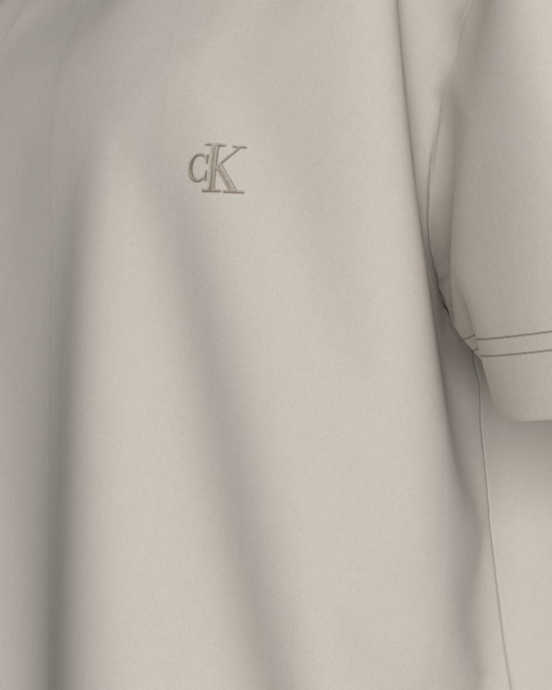  Camisetas Manga corta Hombre CALVIN KLEIN Taupe J30J327078