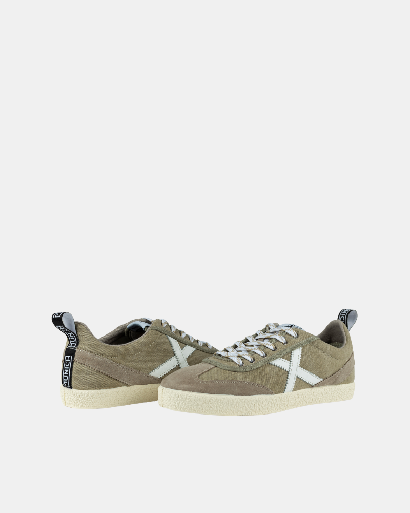  Zapatillas Bajas Hombre MUNICH Beige 8161087 VOLATA