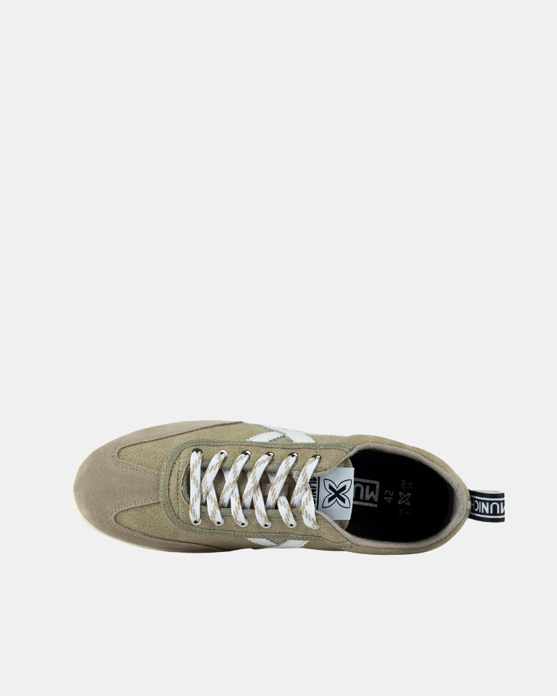  Zapatillas Bajas Hombre MUNICH Beige 8161087 VOLATA