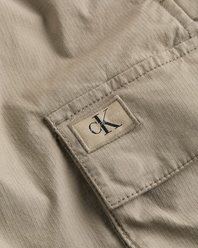  Pantalones Hombre CALVIN KLEIN Beige J30J327376