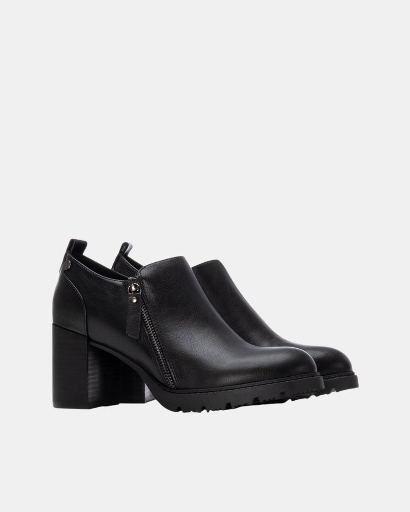 Botas Baixas Mulher XTI Preto 144301