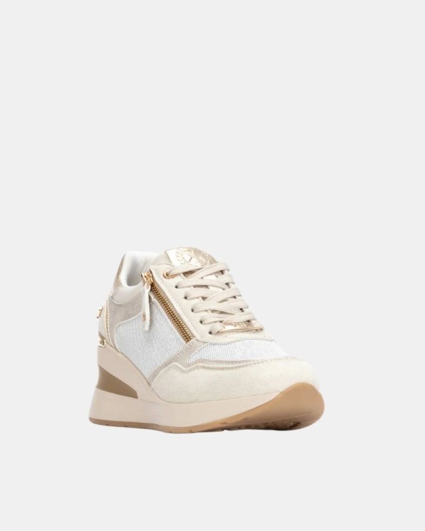 Zapatillas Bajas Mujer XTI Beige 144379