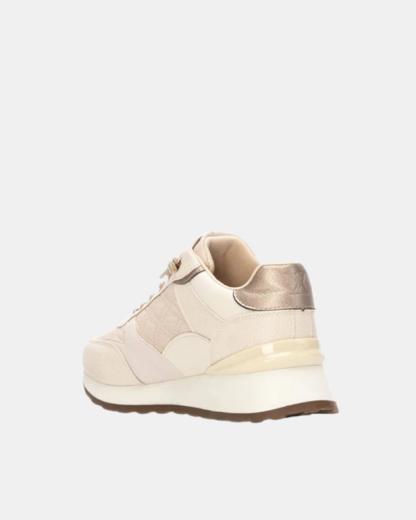 Zapatillas Bajas Mujer XTI Beige 144209