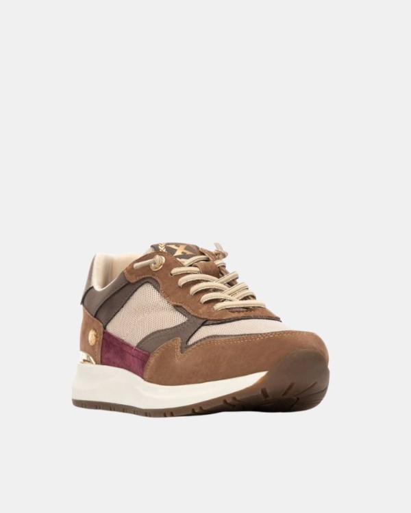 Zapatillas Bajas Mujer XTI Taupe 144206