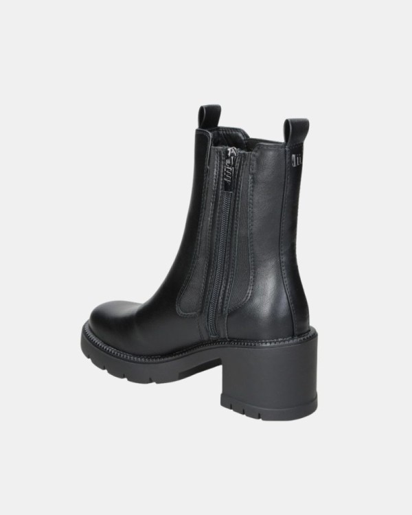 Botas Curtidas Baixa Mulher MUSTANG Preto 55343