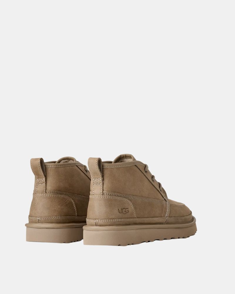 Botas Curtas Homem UGG Cinza 1171112 NEUMEL MOC NUBUCK