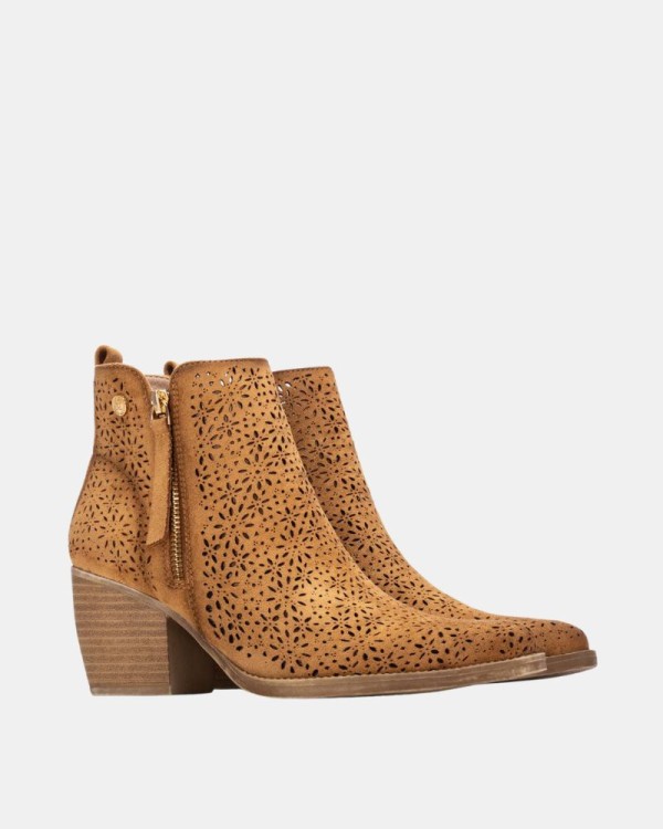 Botines Bajos Mujer XTI Marrón 145037