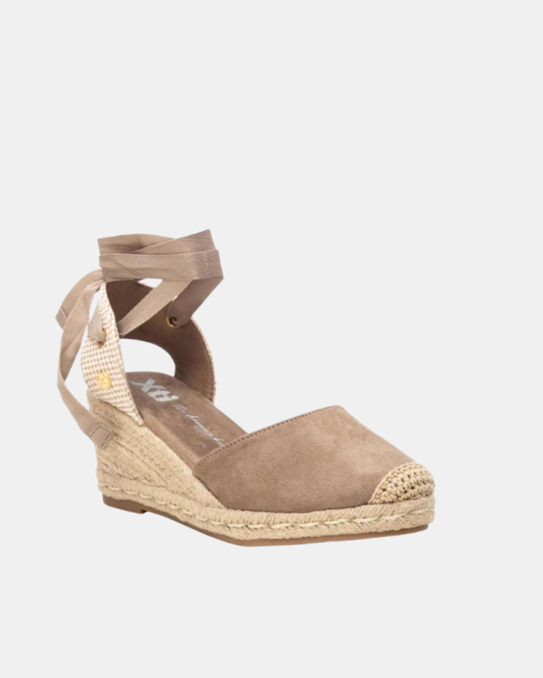 Sandálias Mulher XTI Taupe 143841