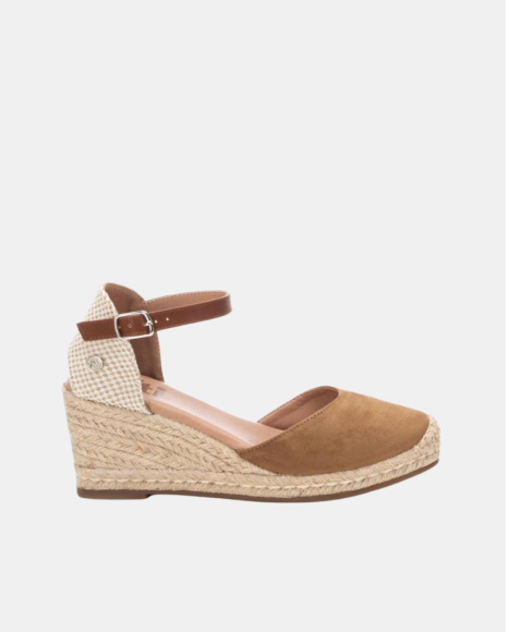 Sandalias Mujer XTI Taupe 140746