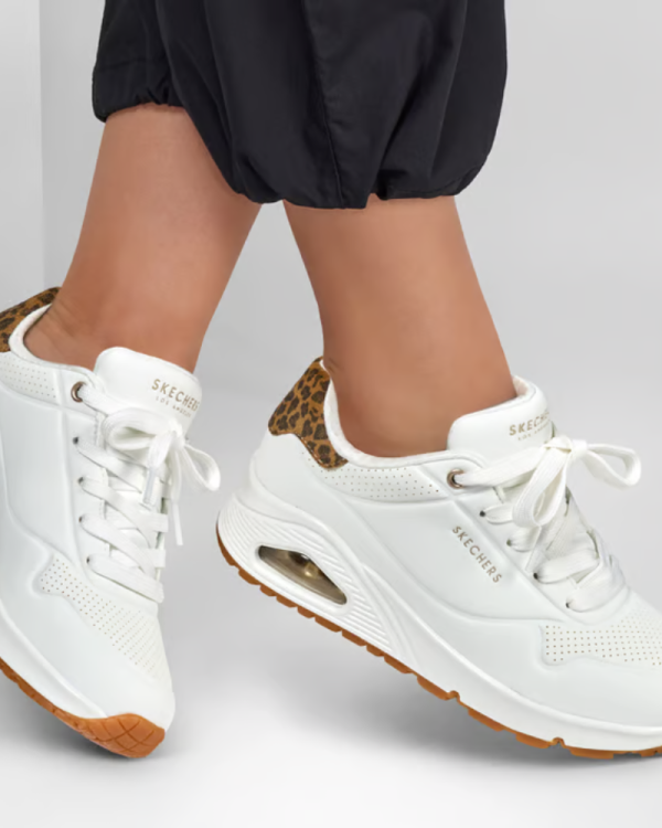 Sapatilhas Mulher SKECHERS Brancas 177093 UNO