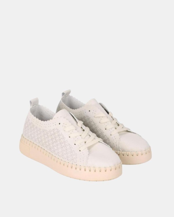 Zapatillas Bajas Mujer CHIKA 10 Beige CARMEN UP 03