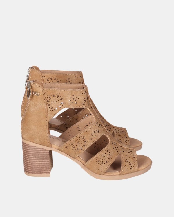 Sandalias Abiertas Mujer CHIKA 10 Marrón ROSALINDA 07