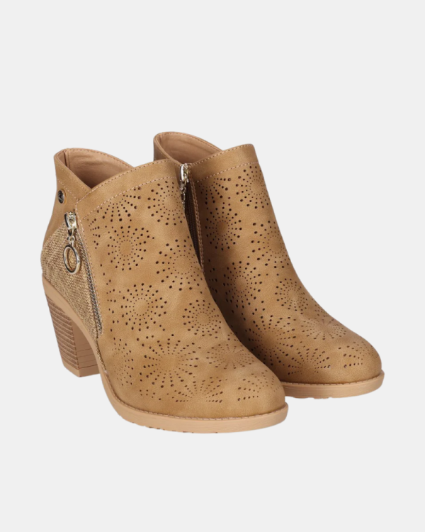 Botins Mulher CHIKA 10 Castanho TONIA 18