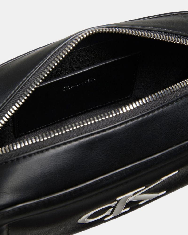 Mala Tiracolo Mulher CALVIN KLEIN Preta LV04F3220G3L2