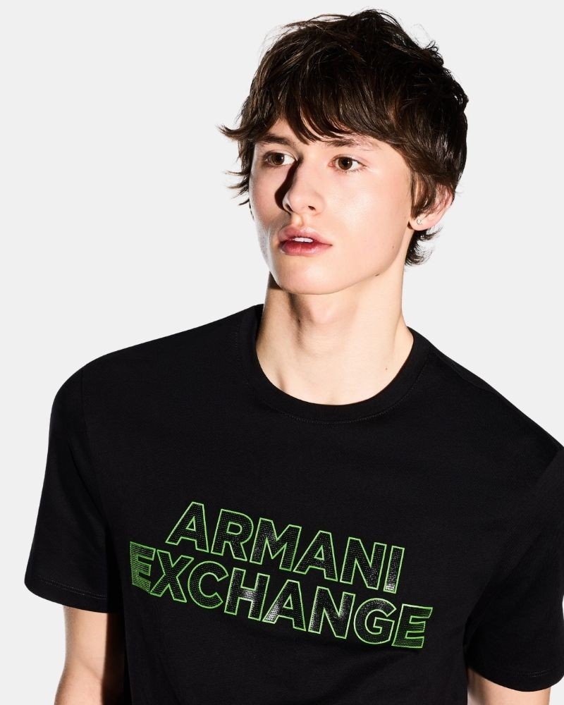 Camisetas de manga curta para homem ARMANI EXCHANGE pretas XM002413 AF10361