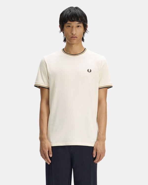 Camisetas manga curta homem FRED PERRY bege M1588