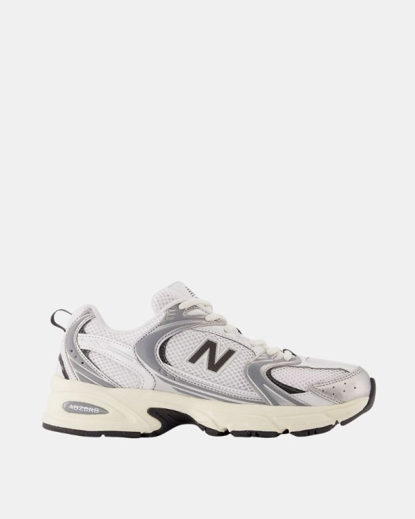 Sapatilhas Baixas Mulher NEW BALANCE Brancas U530ESA