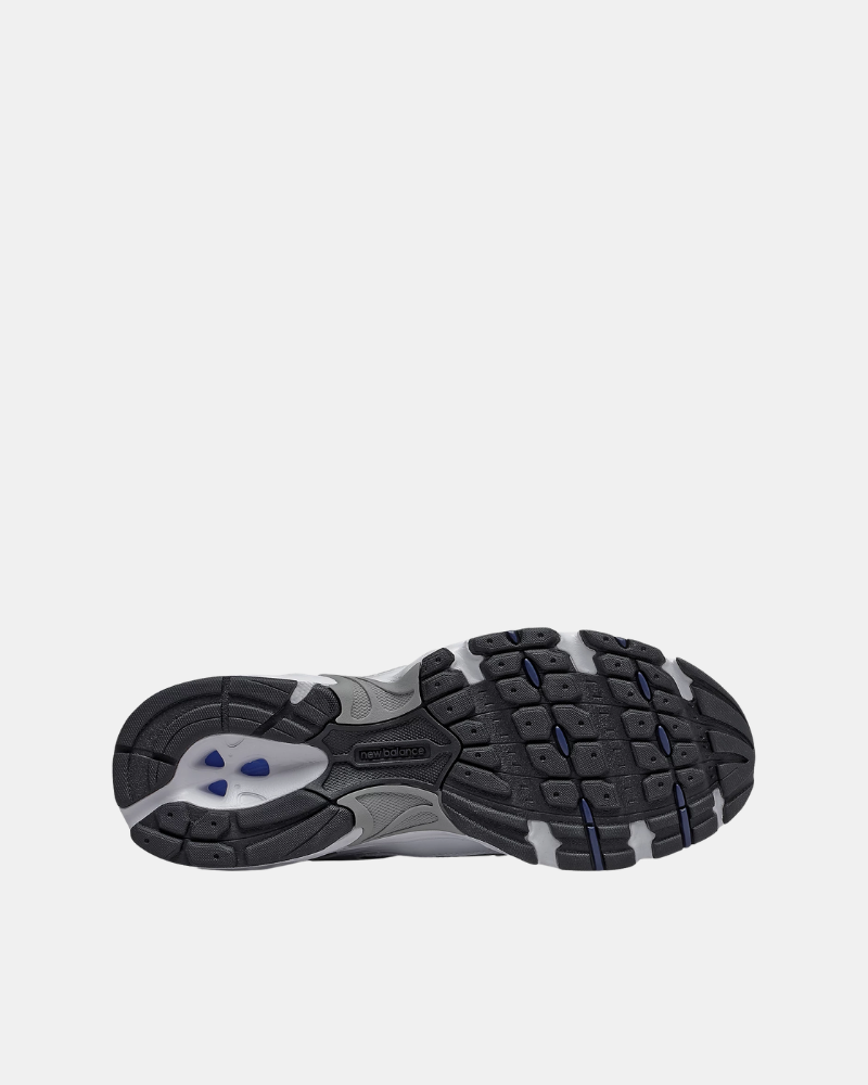 Ténis de cano baixo para homem NEW BALANCE brancos MR530SG