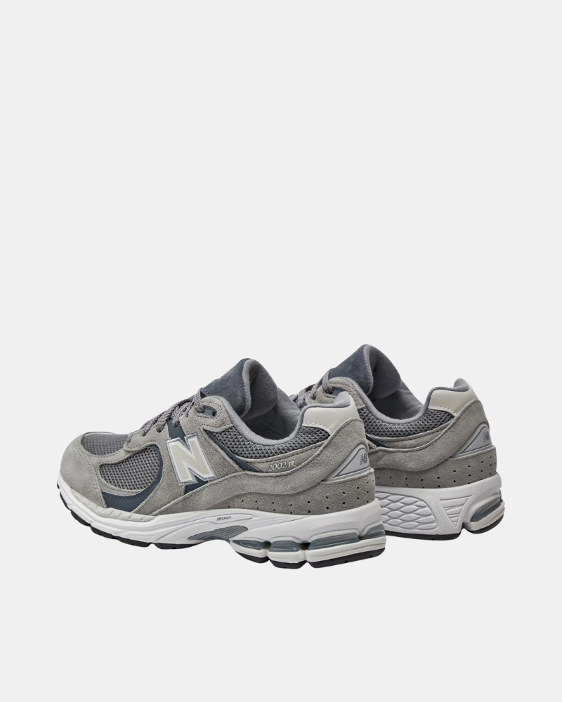 Ténis Homem NEW BALANCE Cinzento M2002RST