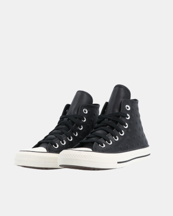 Ténis de Cano Alto para Mulher CONVERSE Preto A18286C CHUCK TAYLOR ALL STAR com tachas