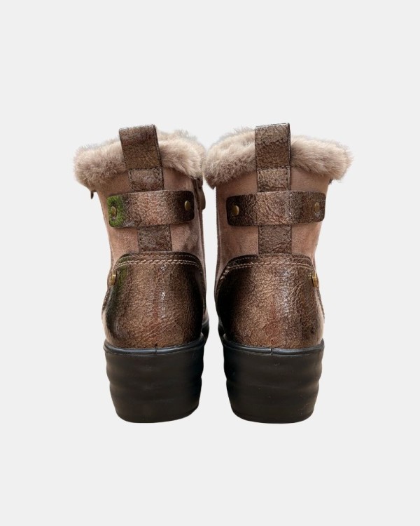 Botins baixos com pelo para mulher Amarpies Taupe 31052