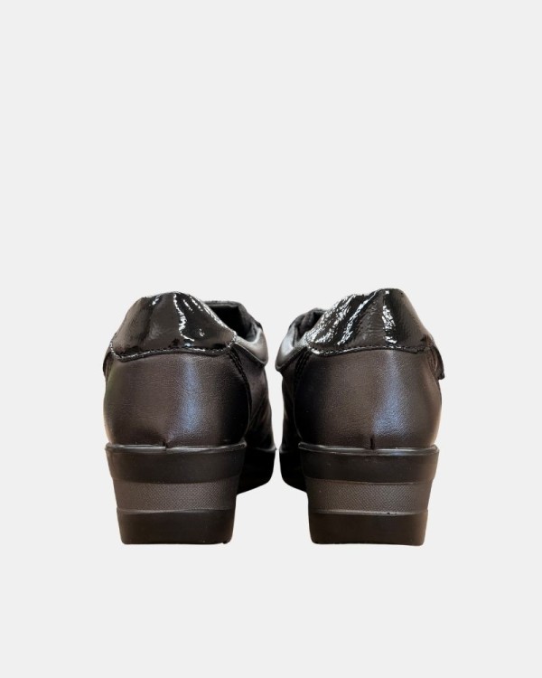 Sapatos rasos para mulher Amarpies pretos 31038