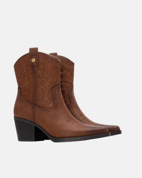 Botins Cowboy Baixos Mulher XTI Castanho 144305