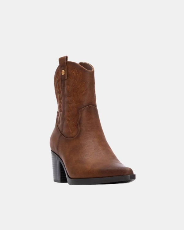 Botins Cowboy Baixos Mulher XTI Castanho 144305