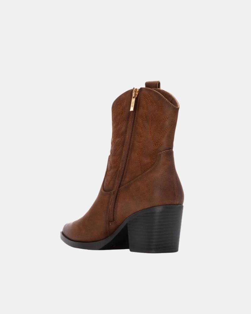 Botins Cowboy Baixos Mulher XTI Castanho 144305