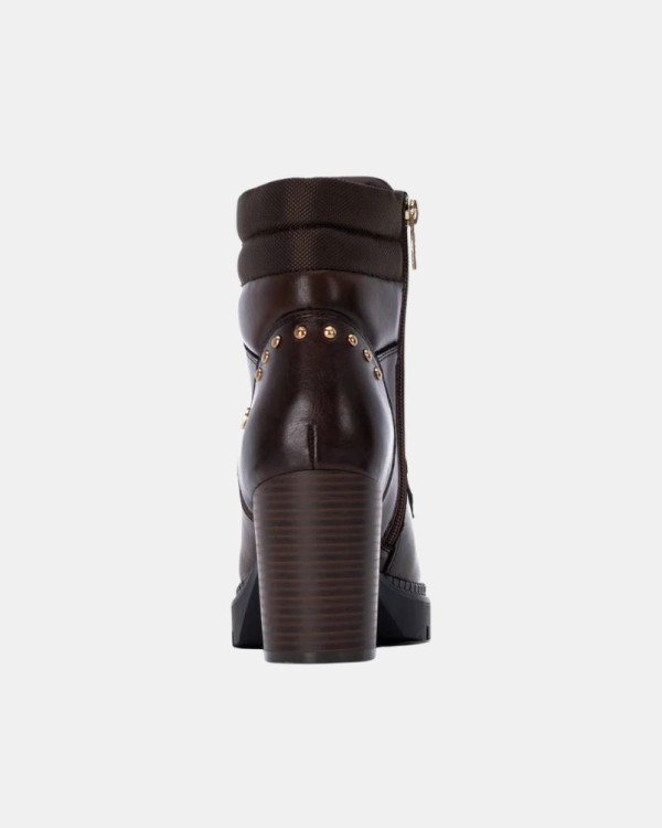 Botins Baixos Mulher XTI Castanho 146043