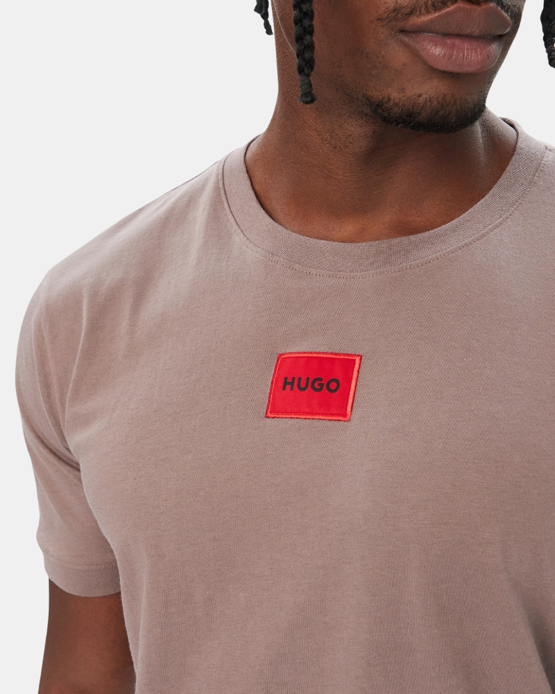 Camisetas Manga corta Hombre HUGO Taupe 50447978 DIRAGONAL212