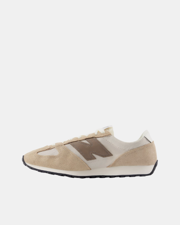 Ténis de cano baixo para mulher NEW BALANCE bege U471AI