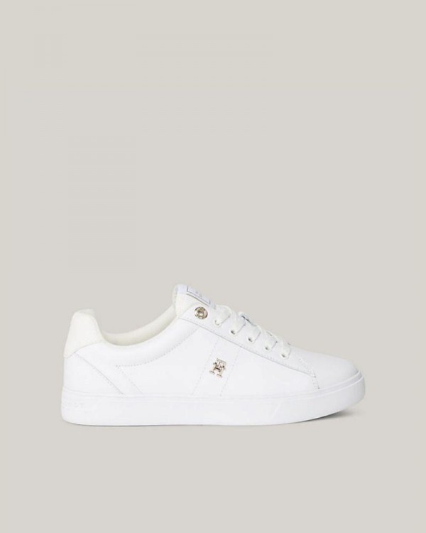 Zapatillas bajas blancas de mujer Tommy Hilfiger moda, look casual y actual