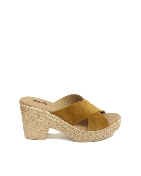 RKS sandalias con tacón marrones, elegantes y cómodas