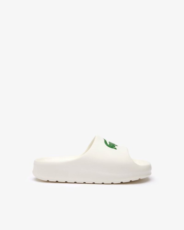 Sandalias planas Lacoste blancas, frescas y versátiles