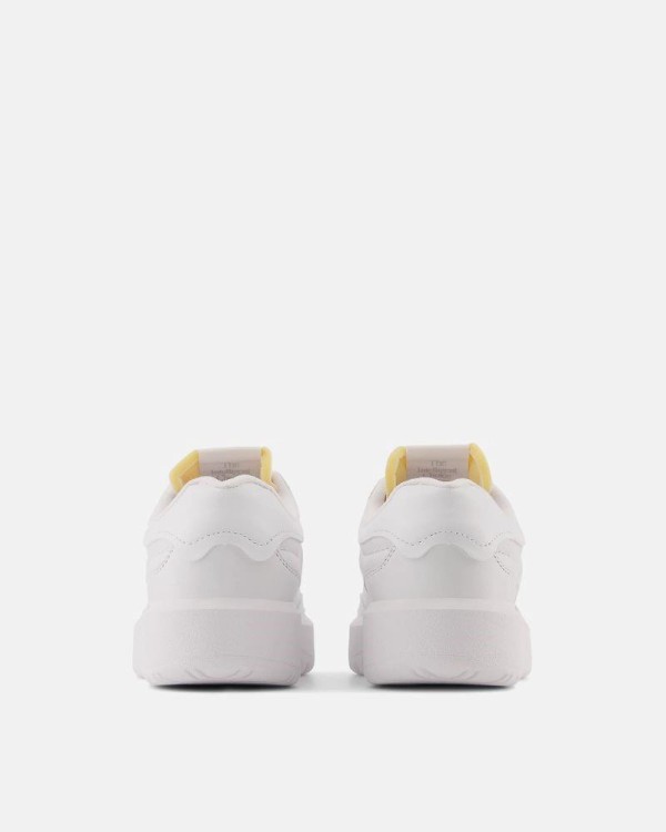 Sapatilhas Baixas Mulher NEW BALANCE Branco CT302CLA
