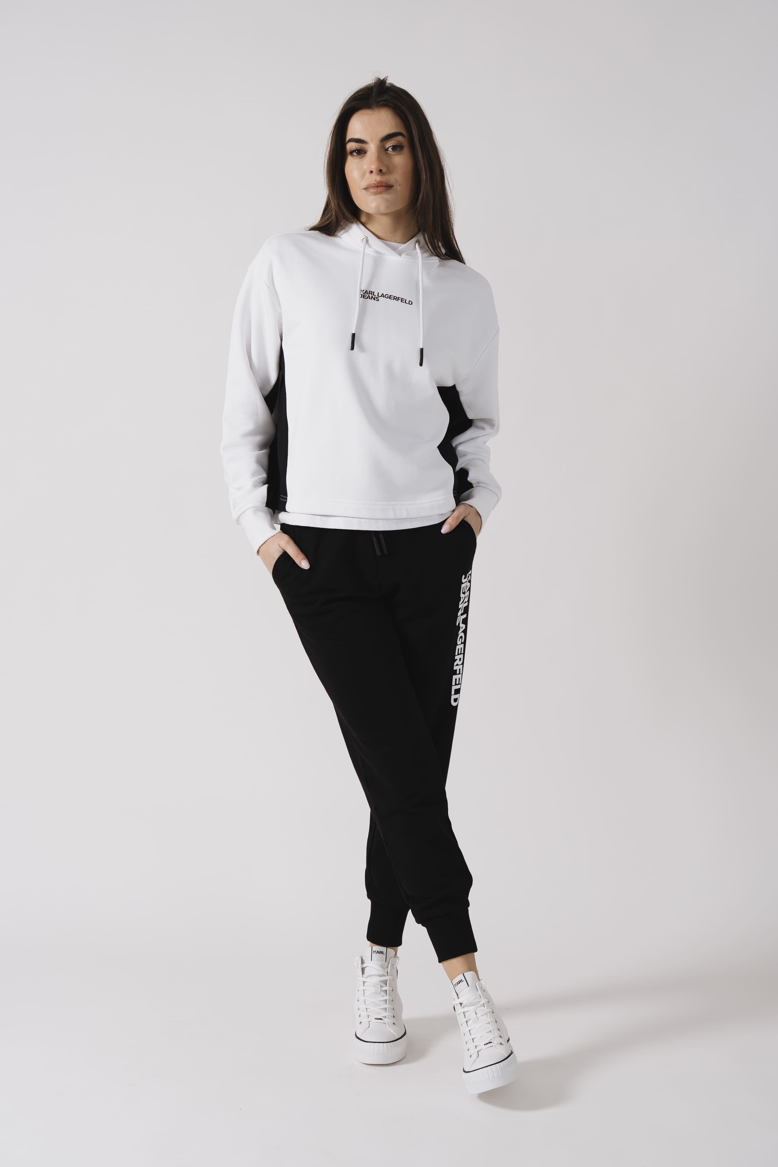Look de chándal verano 2025 mujer